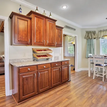 Riverfront home on South Holston River Perfect for Fishing, Hiking, Relaxing