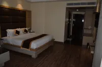 Tulip Tree Hotel - ห้องครัว