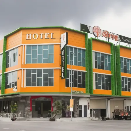 SPRING SEASON HOTEL