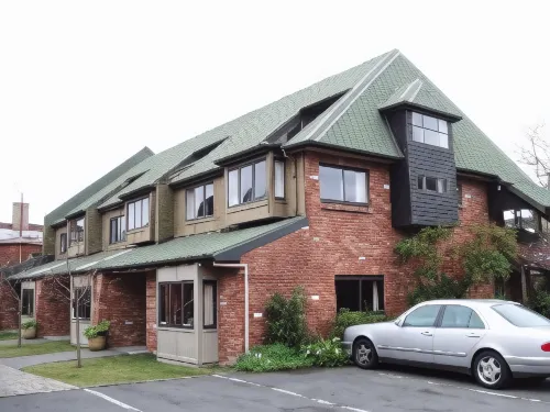 Woodlands Motels And Apartments - motel