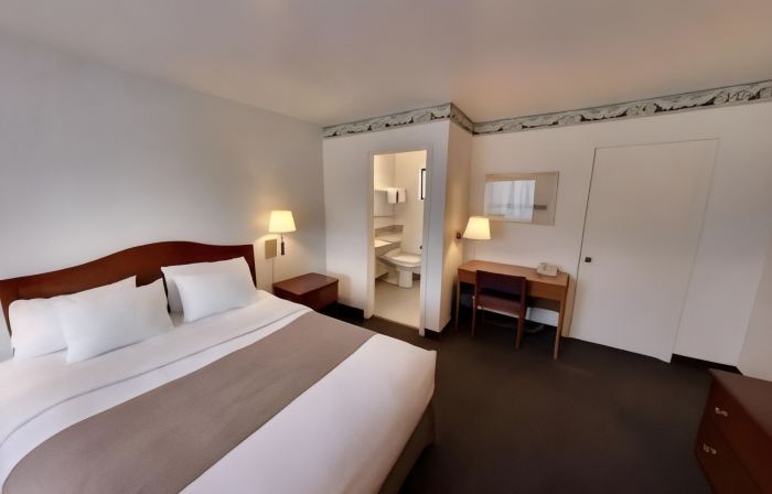 Monterey Fairgrounds Inn