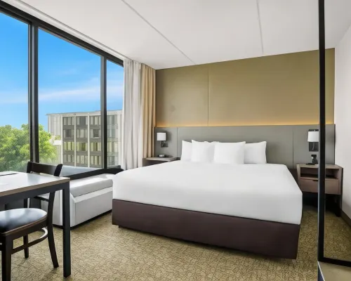 Comfort Inn Gold Coast Hotels near Northside Park