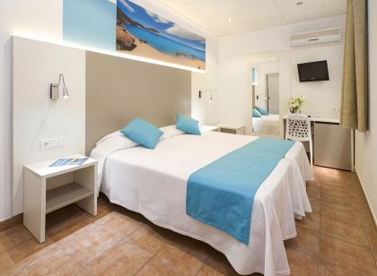 Hostal Adelino