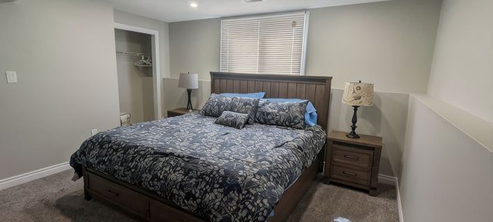 Doctor's Lounge - An Executive Home in Niagara Hotels in St. Catharines
