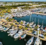 Amazing 4 Bdrm, 4 Bath Catamaran - Purpus - 舟屋