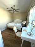 Brand new riverfront luxurious townhome with Interior designer finishes. - 발코니