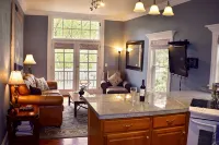 The Heart of Manitou Springs. Award-winning. Luxurious. Romantic. 2nd Floor West - Boutique