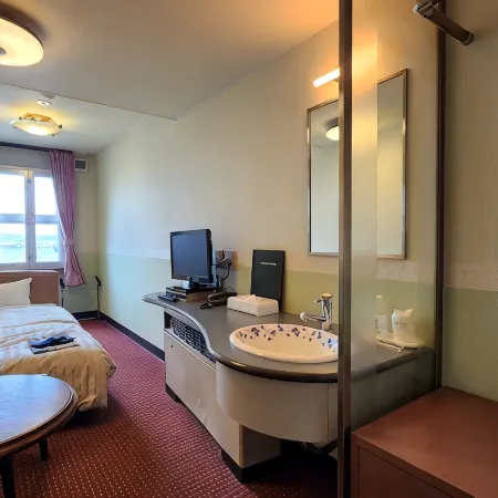 Kanazawa Minato Hotel