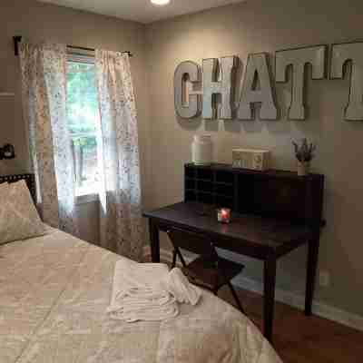 mountain house feel only 3.5 miles to downtown on missionary ridge Rooms