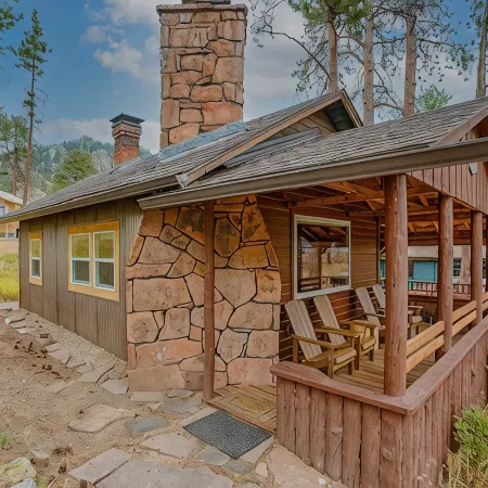 Historic Forested Cabin with Great Mountain Views