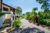 3 Bedroom Villa in Matapalo with Amazing Ocean View Jungle Views and Pool!