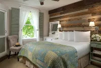 Squam Lake Inn - Bed and Breakfasts