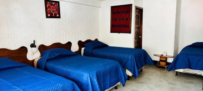Royal Palace Hostal Hotels in Panajachel