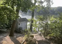 Private Waterfront Home with Dock in Solomons, MD - 3つ星