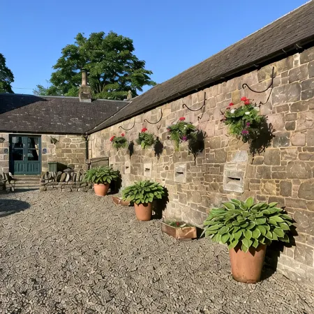 Charming Rural Farmhouse Cottage