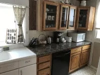 Vintage Cabin with Hot Tub, Convenient in-Town Location & Mountain Views3511 - 2-نجوم