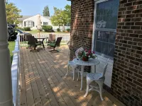 Beautiful corner property with cozy beach vibe. - 주방