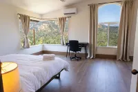 Shasta Lake Beautiful House w/ Hot Tub, BBQ, Ping Pong & Foosball Table - 4-Star