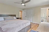Cozy Home 1mi. to Beaches/Shops/Dining, Hot Tub, Big Patio, Pvt Yard, Fire Pit - 3-Star