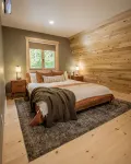 Off-Grid w/ Wood Fired Hot Tub - Modern, Clean and Cozy - 4 Kayaks - 90 Acres - 샬레 호텔