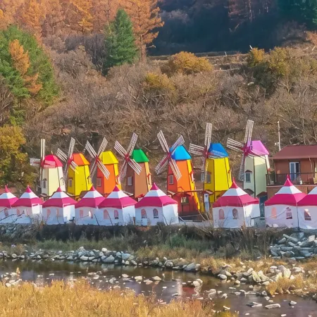 Geochang Windmill Village Pension