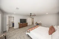 Welcome to Twin Oaks Oasis - 4-Star