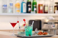 赫利俄斯精品飯店 - 酒吧