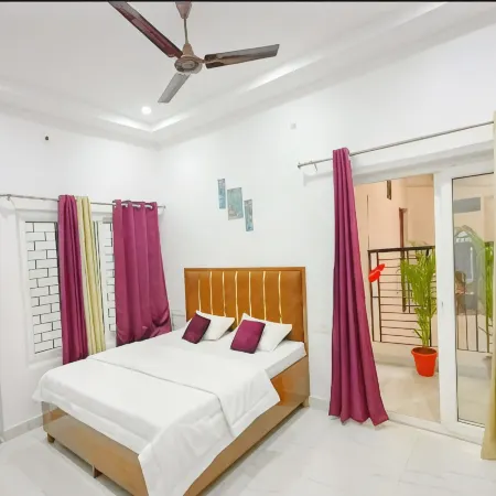 Trishul Inn