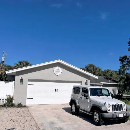 Jupiter Beach Plum Cottage