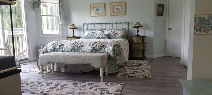 Comfort Zone in Corolla Light Resort ADA‑Friendly, Dog‑Friendly, Sat to Sat Only Hotels in Currituck County