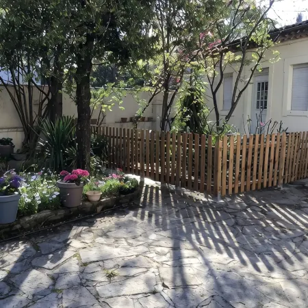 Small Detached House with Fenced Garden Area! All in Comfort!