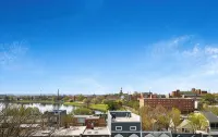 Spacious, Modern Luxury 2 bed, 2 bath w/ Spectacular Rooftop! - Jacuzzi