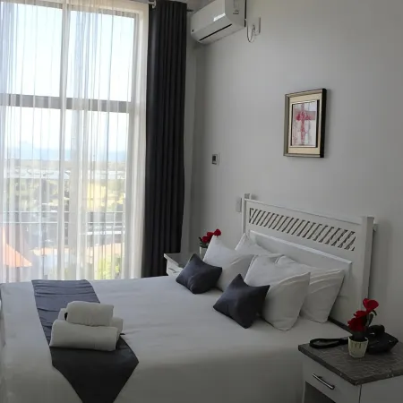 Royal Ushaka Hotel Morningside