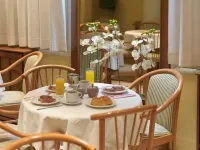 Anesis Hotels in Mesopotamia