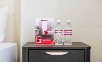 RedDoorz Plus Near Jakarta Kota Station