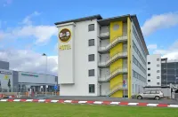 B&B HOTEL Frankfurt-Hahn Airport Hotel di 