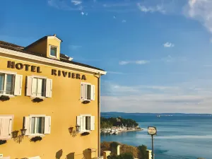 Hotel Riviera & Maximilian's
