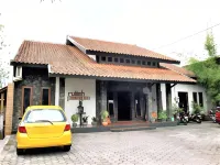 Rumah Palagan Yogyakarta RedPartner Hotels in Kecamatan Ngaglik
