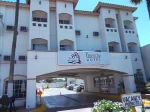 Hotel Pueblito Inn