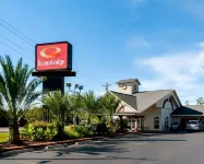 Econo Lodge Jasper Hotels in Jasper