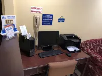 Days Inn & Suites by Wyndham Youngstown / Girard Ohio Hotels in Youngstown