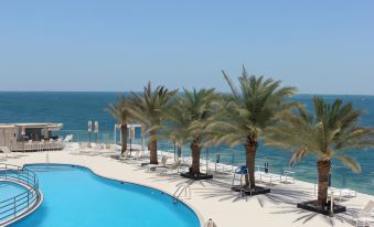 Grand Swiss-Belhotel Waterfront Seef