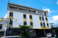 Hotel Bunga Permata Hotel dekat Alun Alun Maros