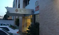 波塔達普林斯薩酒店