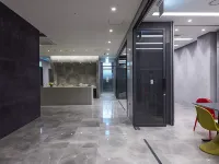 江南 9 號飯店 亞歐會議大廈附近的飯店