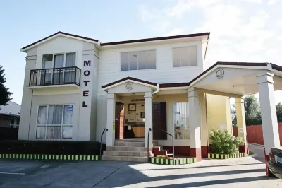 Avondale Motor Inn Hotels near Sunnyvale railway station