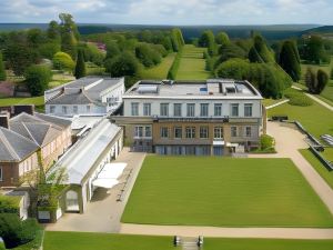 Buxted Park Country House