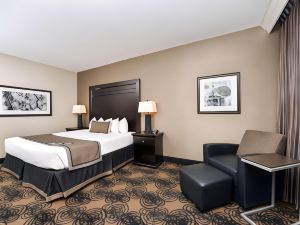 Best Western Plus Midwest Inn