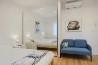 Alexander's Nest Hotels in Muggia