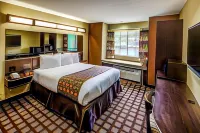 Microtel Inn & Suites by Wyndham North Canton Hotel a Jackson Township